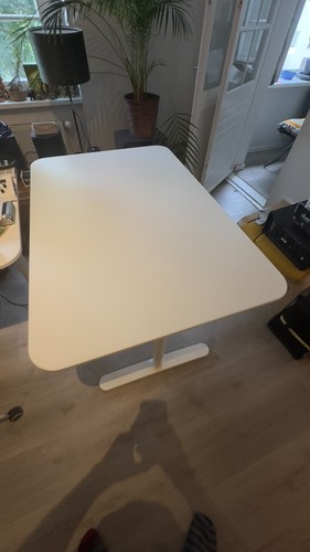 Ikea bekant schreibtisch - ,